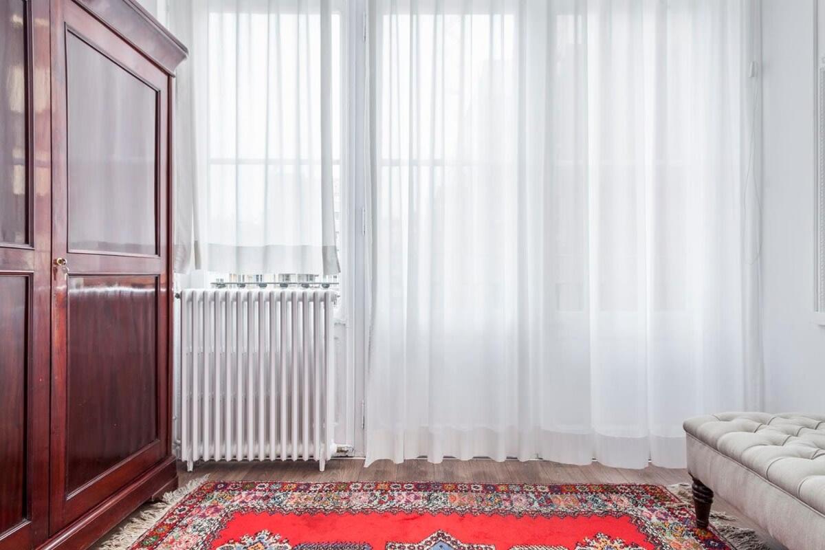 Апартаменты Casa Batllo - Luxury Historic 4Bd 4Bth For 9 Guests Барселона Экстерьер фото